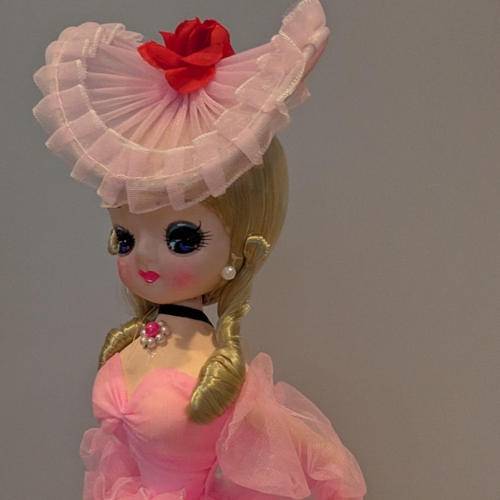 Vintage 60s Bradley Big Eyes Southern Belle Pink Doll with Hat - Picture 4 of 10